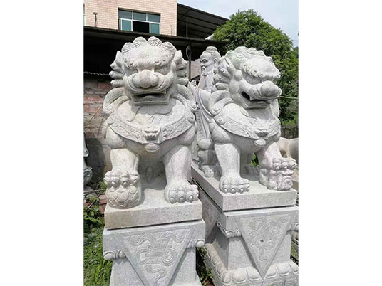 大型石狮