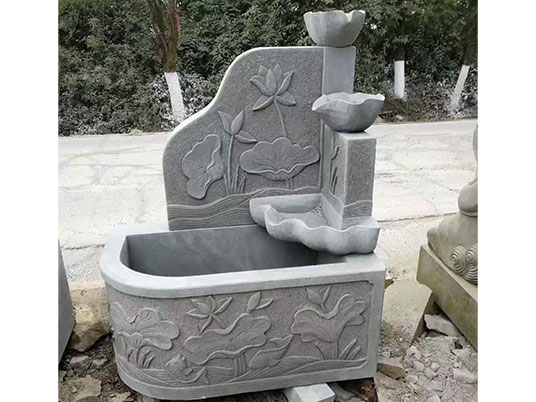 雕花水缸